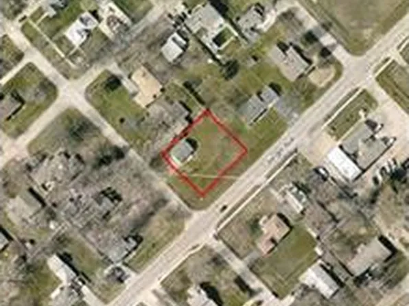 525 Meigs Ave, Grand River, OH 44045