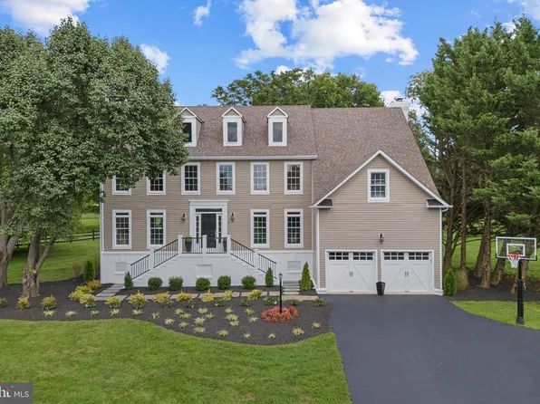 17572 Tranquility Rd, Purcellville, VA 20132