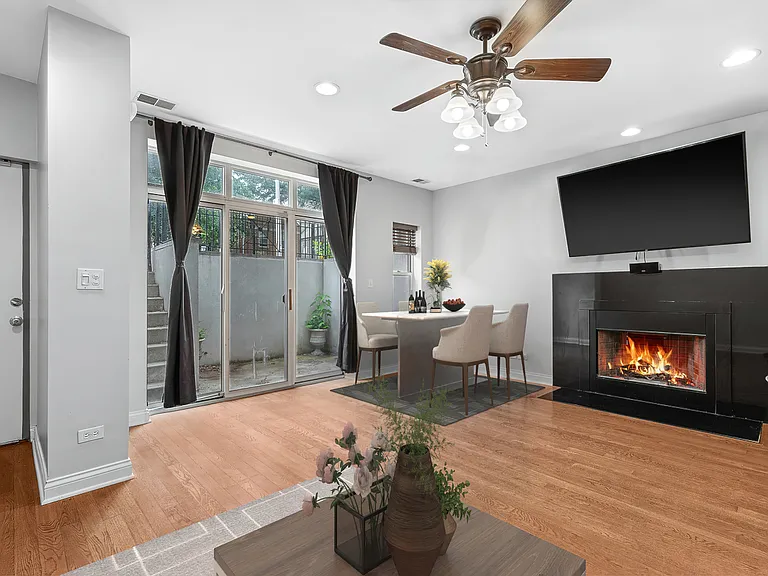 2728 W Cortez St #1 — Photo 5