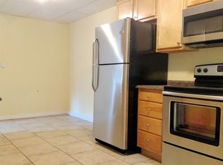 697 Beacon Valley Rd APT 4, Naugatuck, CT 06770