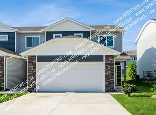 706 Umbra Pl, Norwalk, IA 50211