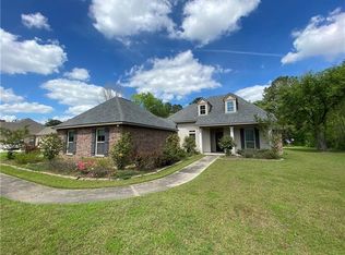 706 Odessa Ln, Covington, LA 70435