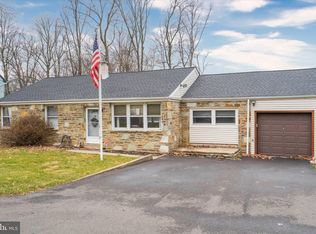 430 Trevose Rd, Langhorne, PA 19053