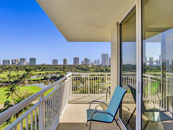 4th image of 19501 W Country Club Dr APT 714