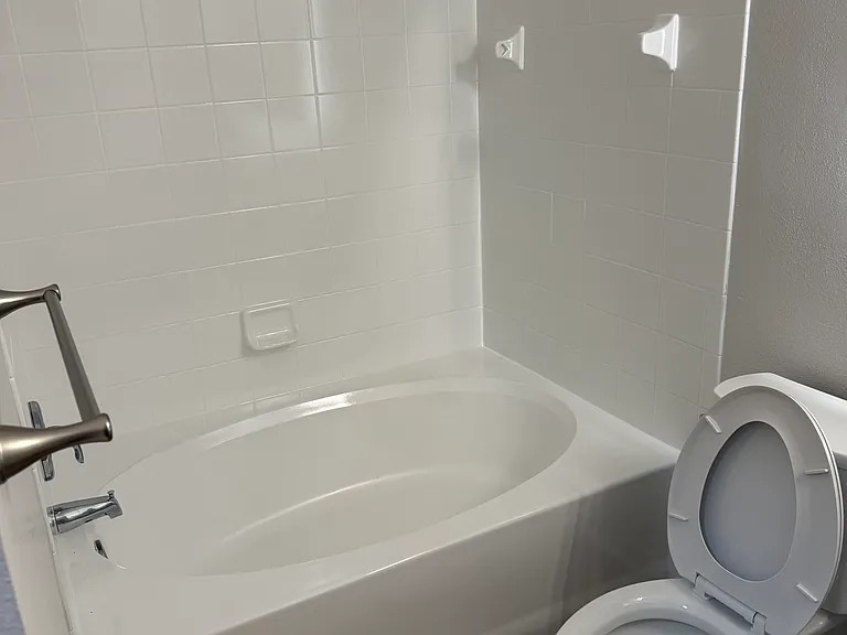 5621 Pinnacle Heights Cir #108 — Photo 35