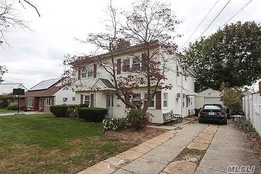 2nd image of 2293 7th St