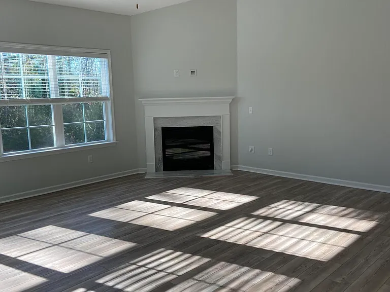 5728 Park West Cir — Photo 16