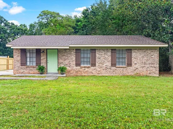 5600 Mardanne Dr, Theodore, AL 36582