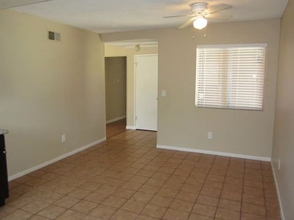 3rd image of 6850 Topaz St