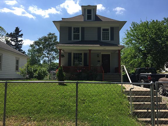 2nd image of 422 Topping Ave