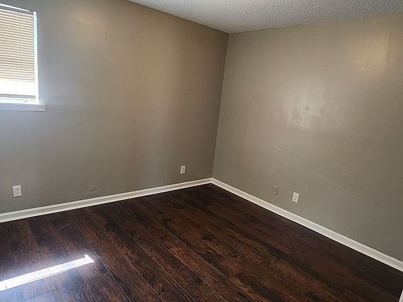 2nd image of 4424 Torrance Dr NW APT 13