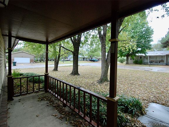 2nd image of 1208 N Oklahoma Ave
