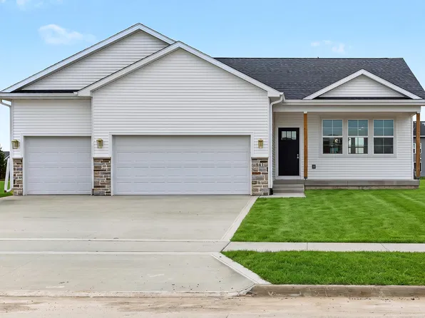 541 Westwood Dr, Huxley, IA 50124