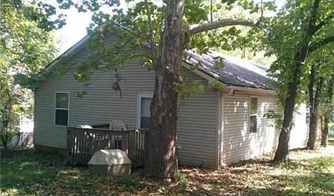 3rd image of 6946 Bellefontaine Ave