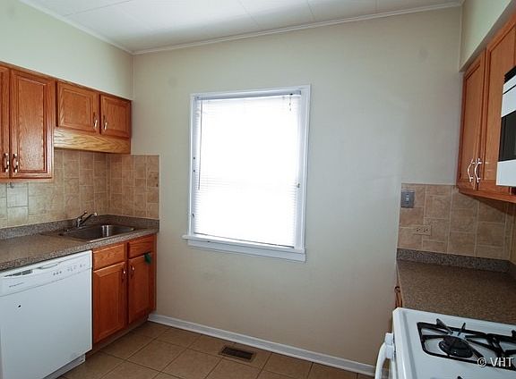 4th image of 3616 S Highland Ave