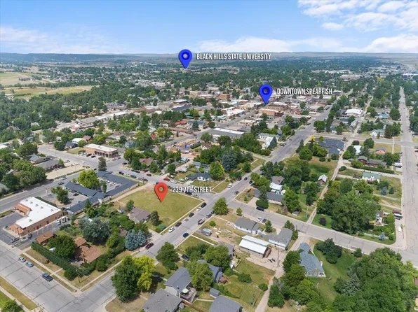 239 N 7th St, Spearfish, SD 57783