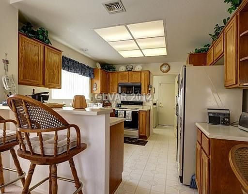 4th image of 2428 Palmridge Dr