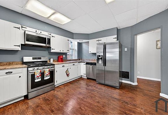 5th image of 2048 Russell Blvd #2F