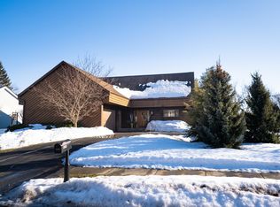 5219 Wilderness Trl, Rockford, IL