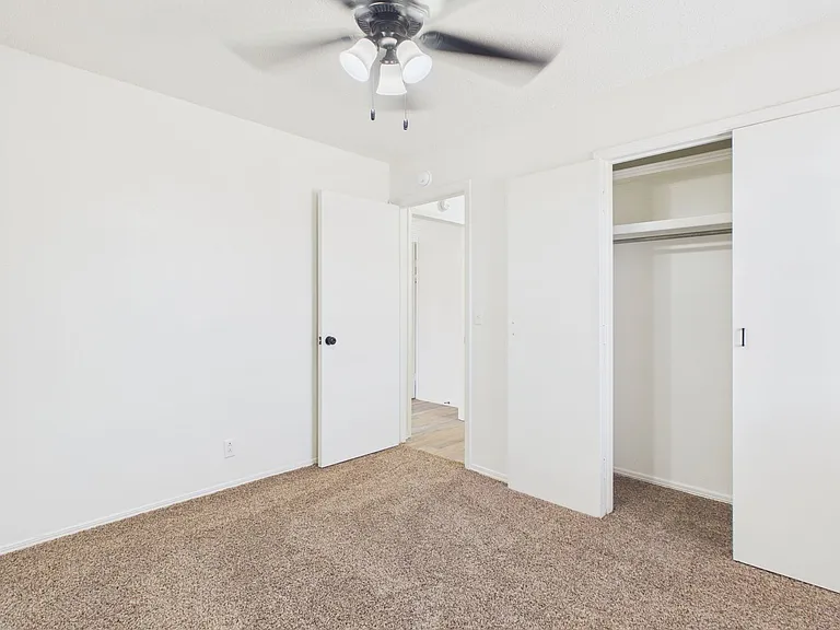 1929 Howard Dr — Photo 13