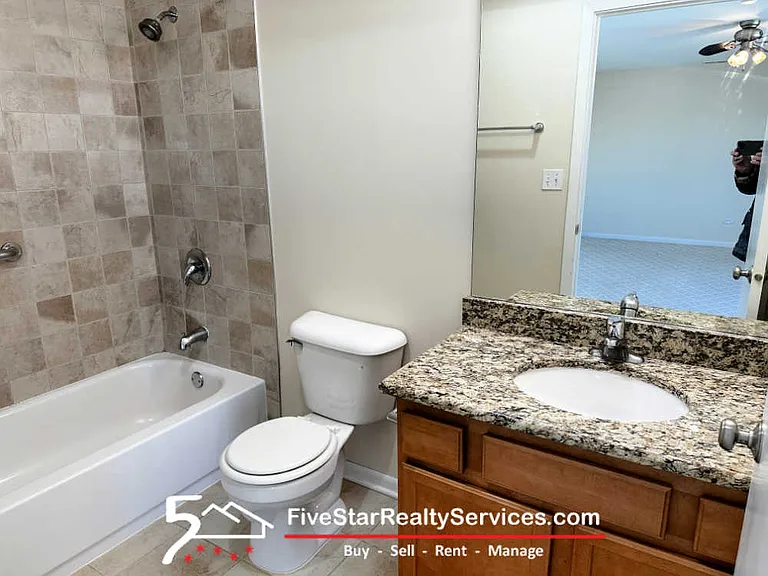 8255 Skokie Blvd #308 — Photo 11