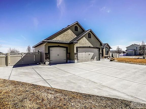 2nd image of 5529 Truscott Dr