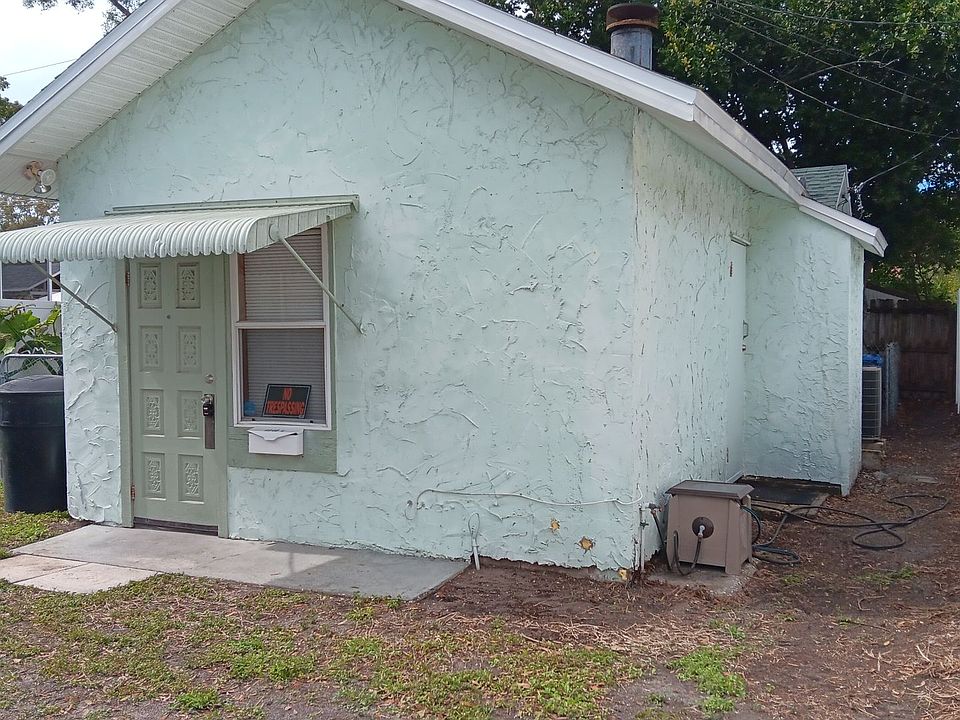 1st image of 4840.5 19th St N