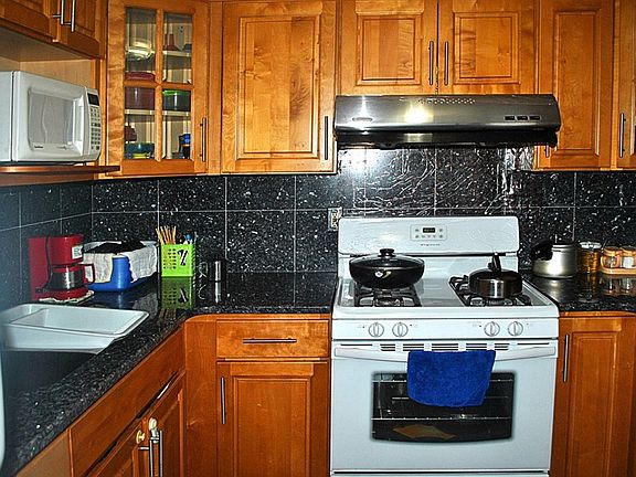 5th image of 14434 37th Ave APT 2A