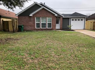 10826 Clark Rd, Houston, TX 77076