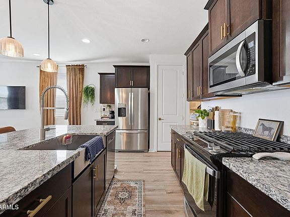 4th image of 6939 W BETH Drive