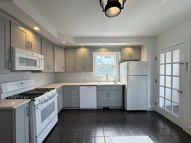 24 Shepard St #1 — Photo 6