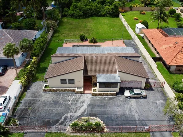 13820 SW 34th St, Miami, FL 33175