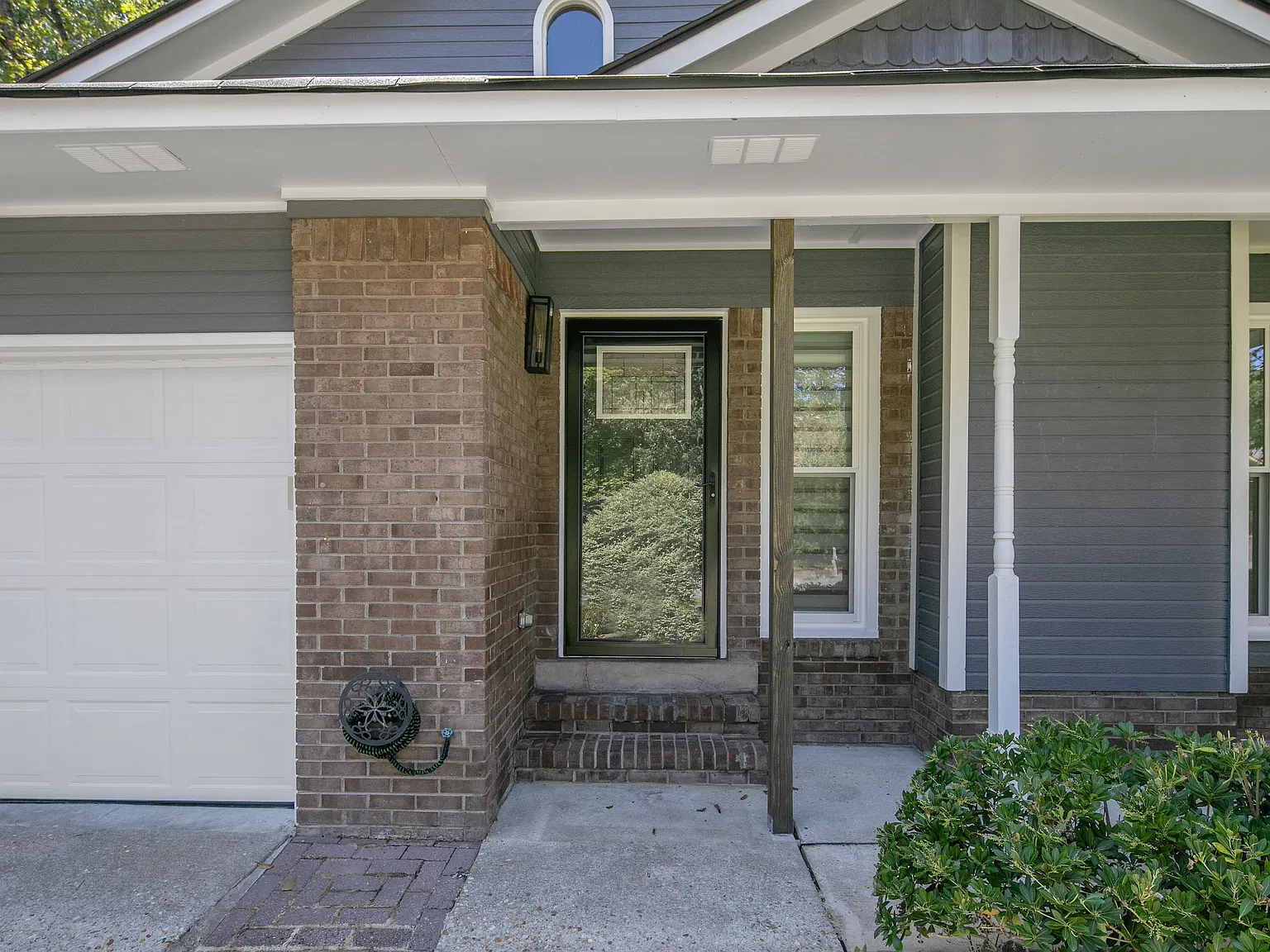 3 bed, 1106 sqft, $1,675 — Photo 4