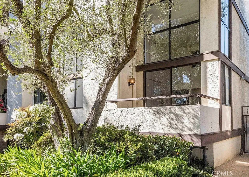 5987 Peacock Ridge Rd #122