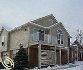 1st image of 16200 Chesapeake Cir #1