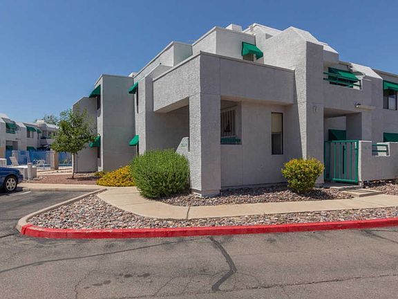 2nd image of 7937 E Colette Cir