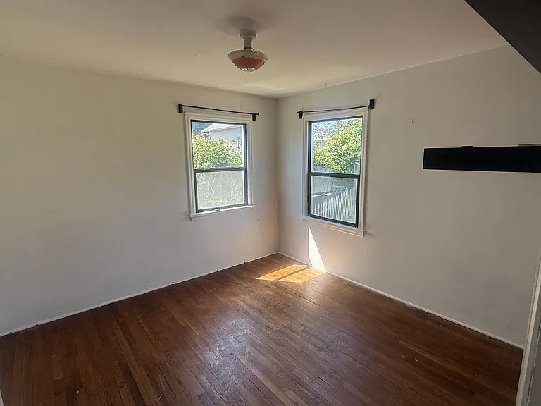 700 Greenstreet Blvd — Photo 5