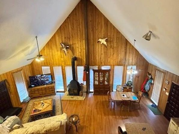 1761 S Lake Ferguson Rd, Greenville, MS 38703