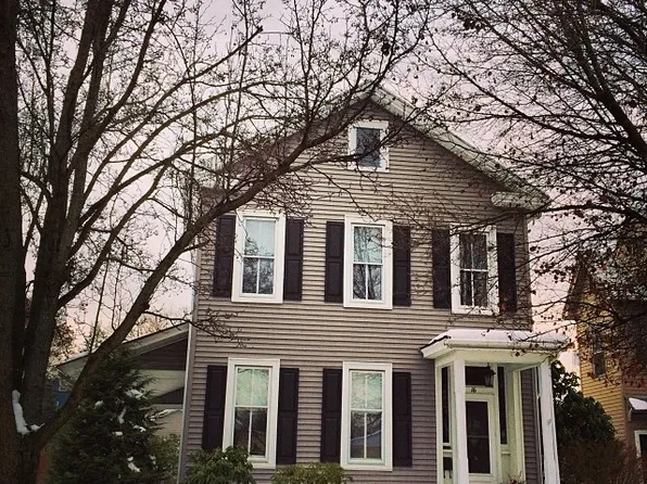 16 S Washington St, Muncy, PA 17756