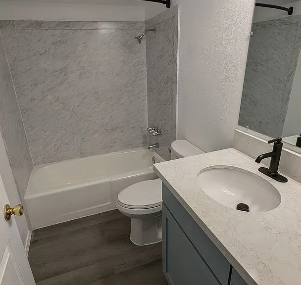830 E Isham Ave — Photo 12