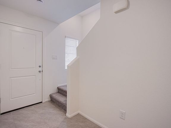 4th image of 6288 Dolosonte St