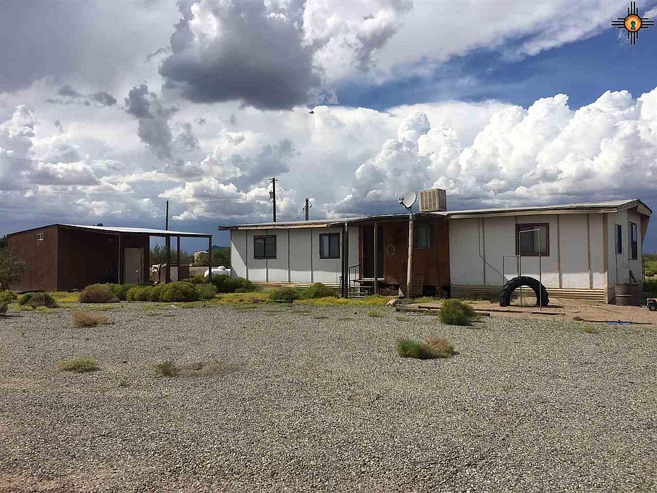 1st image of 3655 La Bonita Dr SE