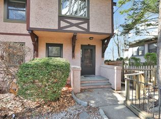 431 Park Ave, Leonia, NJ 07605