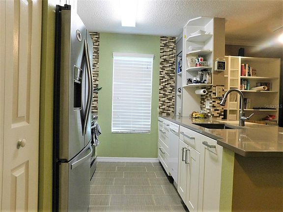 3rd image of 1949 Summer Club Dr APT 215