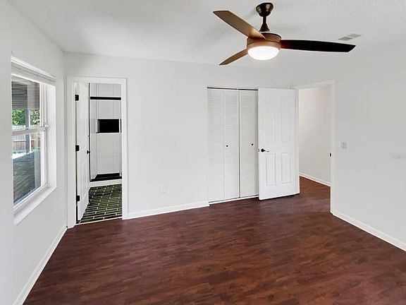 4th image of 14837 Sussex Dr #1007