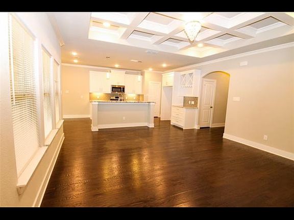 2nd image of 2635 Maryland Ave