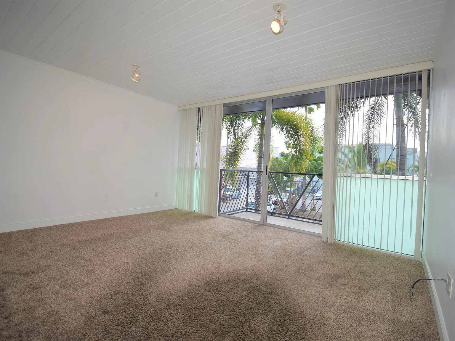 1520 Jackson Street — Photo 4