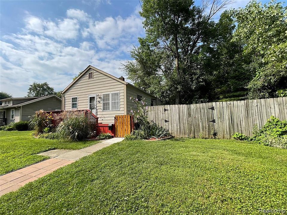 1st image of 364 W Madge Ave