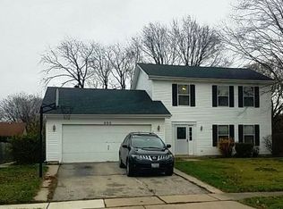 690 Applewood Ln, Algonquin, IL