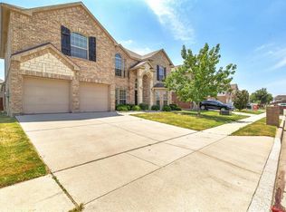 8224 Painted Tree Trl, Fort Worth, TX 76131